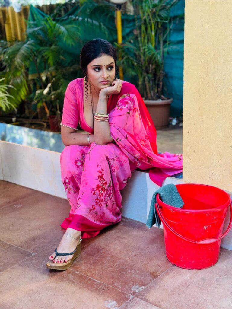 priyanka chaurasia hot